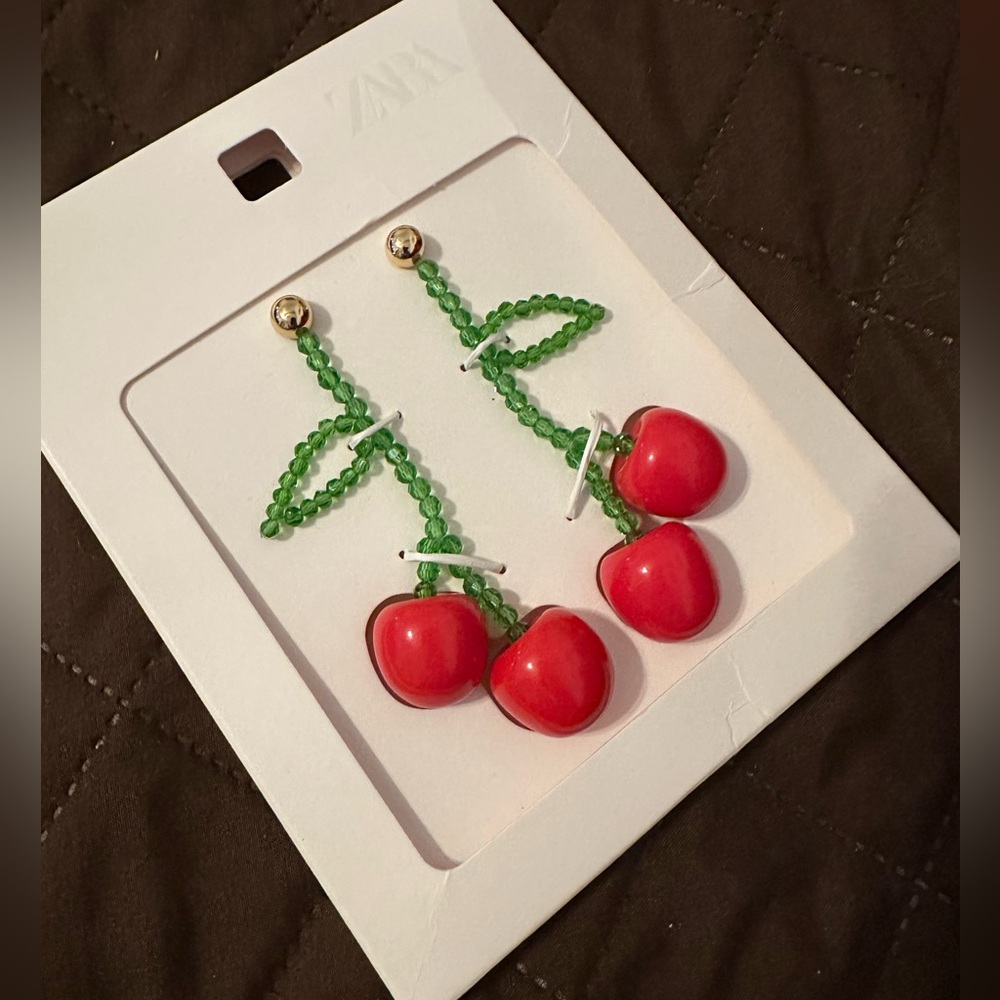 ZARA Cherry bead earrings 1011-031 - Picture 2 of 7